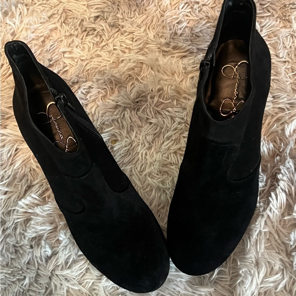 ✨ Jessica Simpson Black Booties - Size 9✨